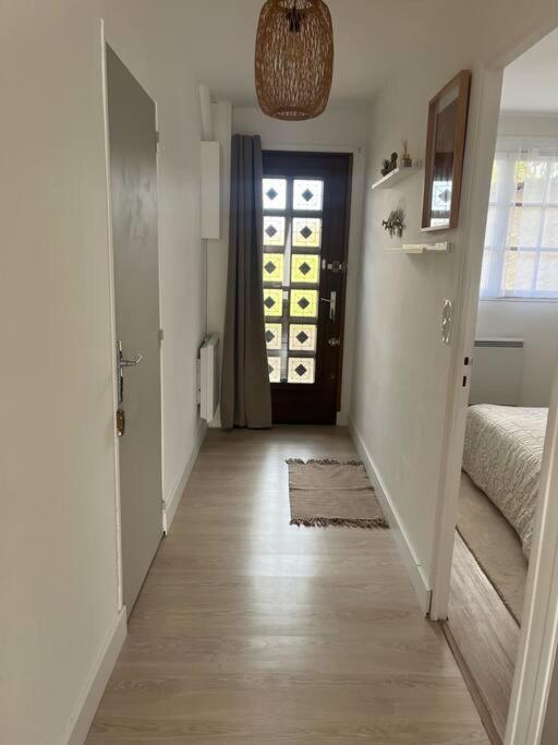 Petite Maison Cosy En Campagne Neuilly  Buitenkant foto